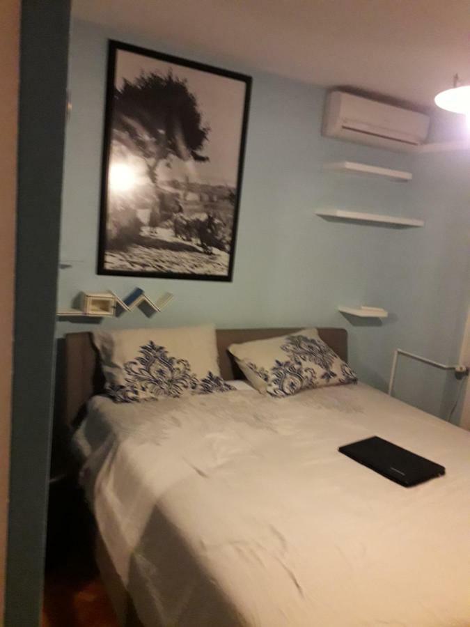 Rab-Centar Hotel Rab Town Bagian luar foto